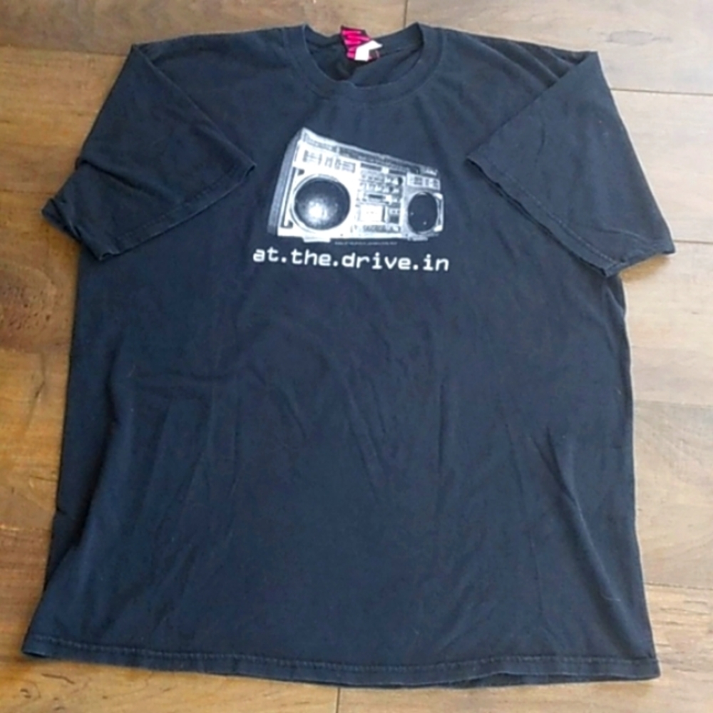 VTG 2000 CINDER BLOCK OAKLAND CA.  AT THE DRIVE IN BLACK TEE MENS XL
